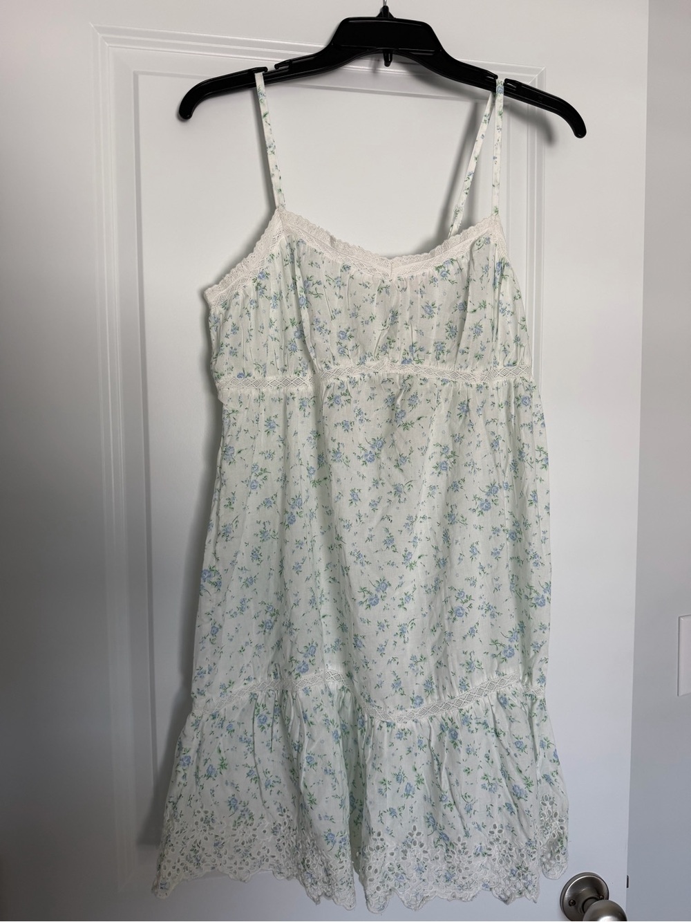 Women’s Floral Lace-Trim Nightdress - White with Blue Floral